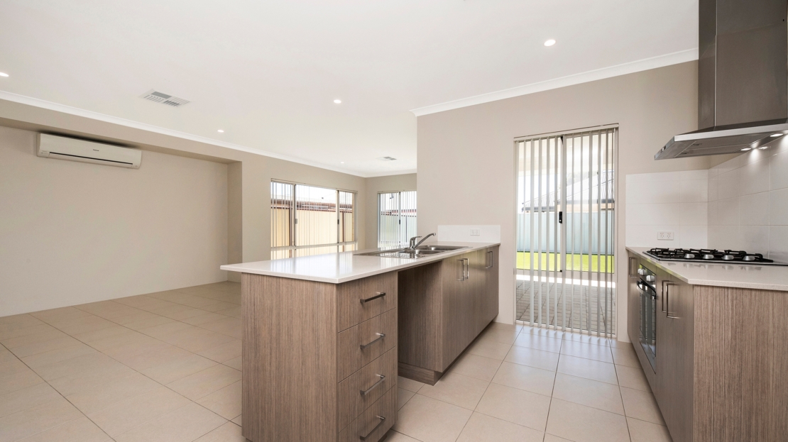 Centurion Real Estate - 24a Barbary Road - High Wycombe