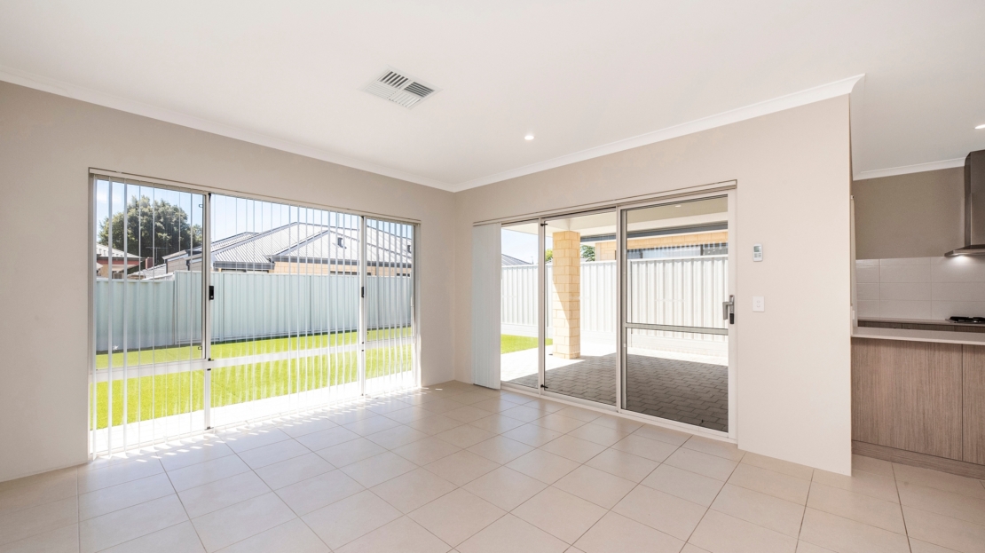 Centurion Real Estate - 24a Barbary Road - High Wycombe