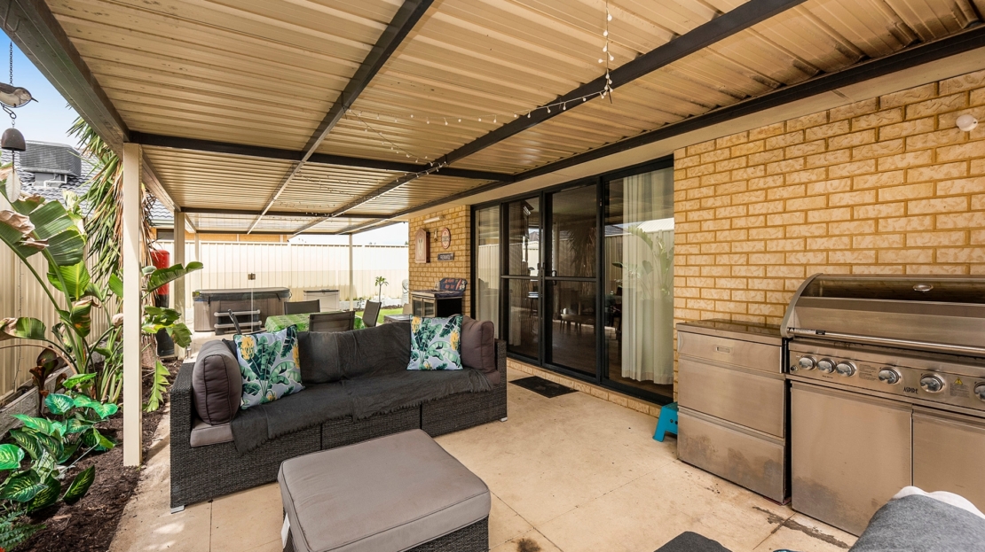 Centurion Real Estate - 3 Cessna Way - High Wycombe