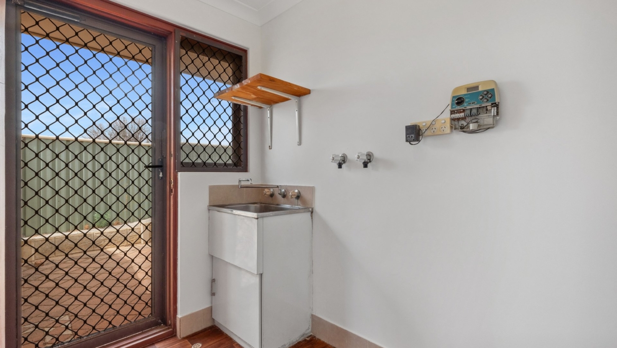 Centurion Real Estate - 1 Gannet Court - High Wycombe