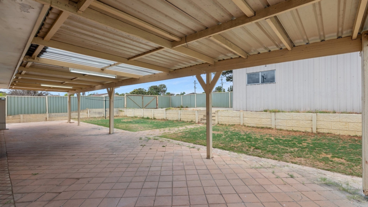 Centurion Real Estate - 1 Gannet Court - High Wycombe