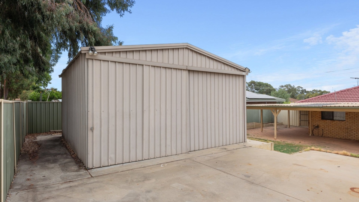 Centurion Real Estate - 1 Gannet Court - High Wycombe