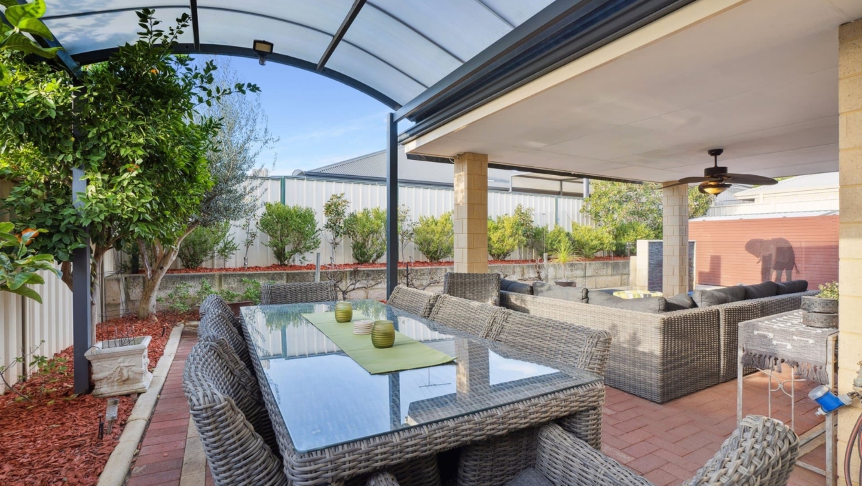 Centurion Real Estate - 11 Treen Close - High Wycombe