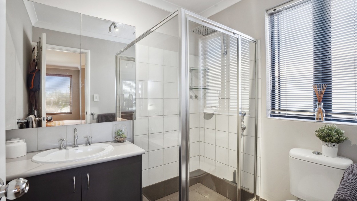 Centurion Real Estate - 11 Treen Close - High Wycombe