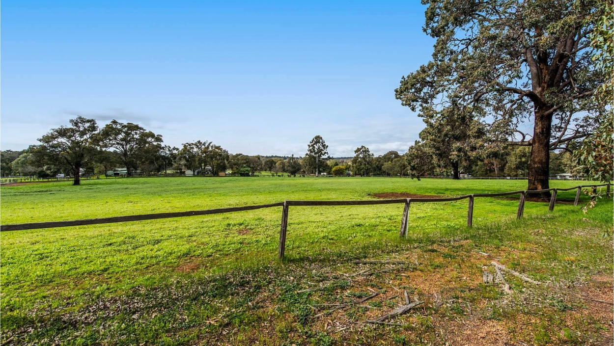 Centurion Real Estate -  Bailup Road - Wooroloo