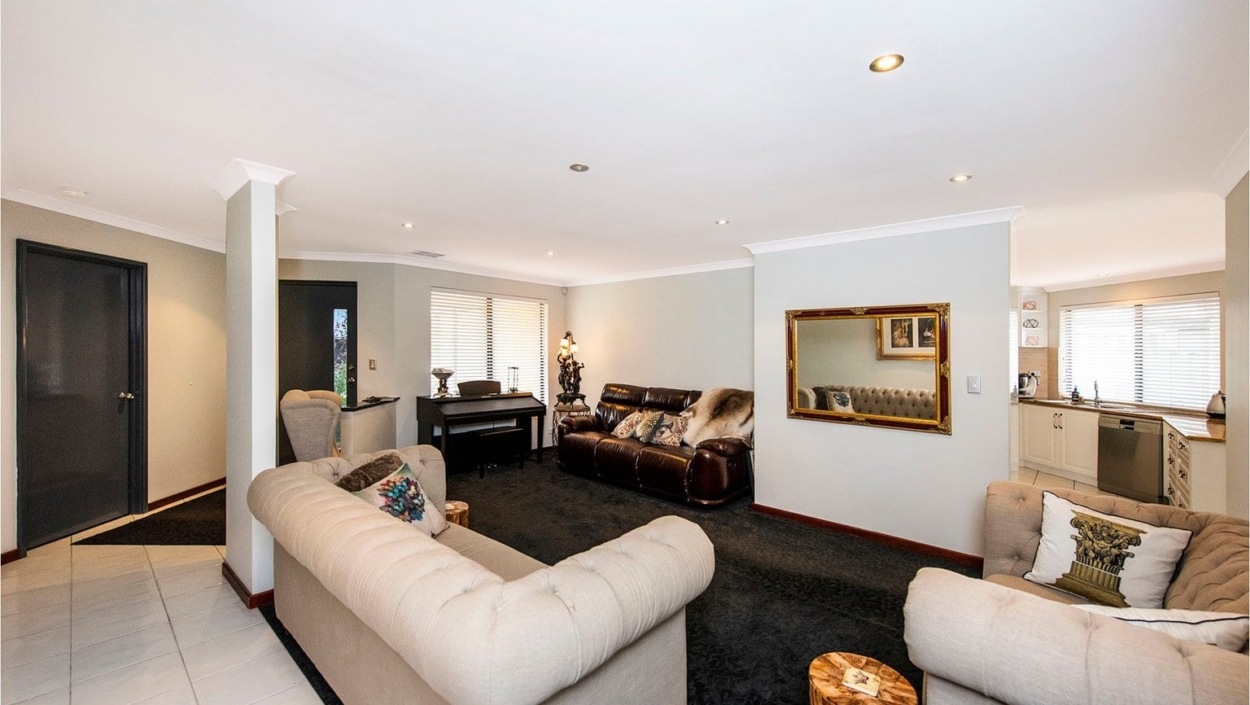 Centurion Real Estate - 4 Fleet Circle - High Wycombe