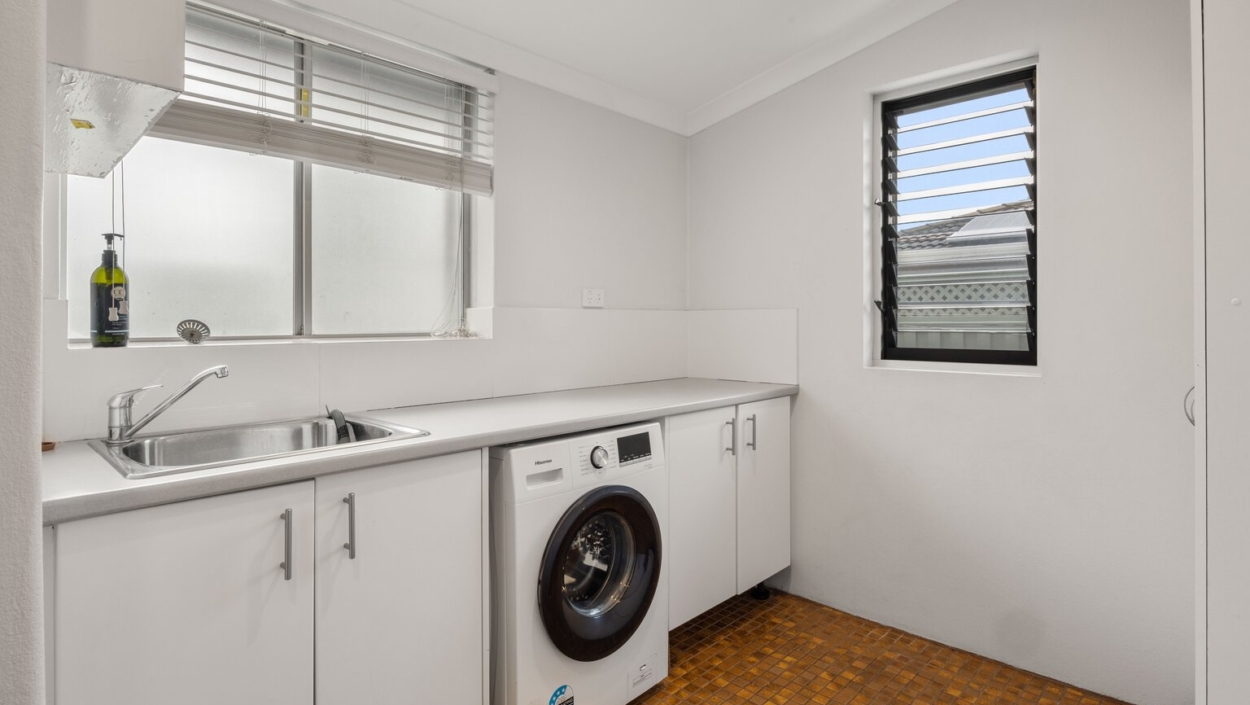 Centurion Real Estate - 11 Hume Road - High Wycombe