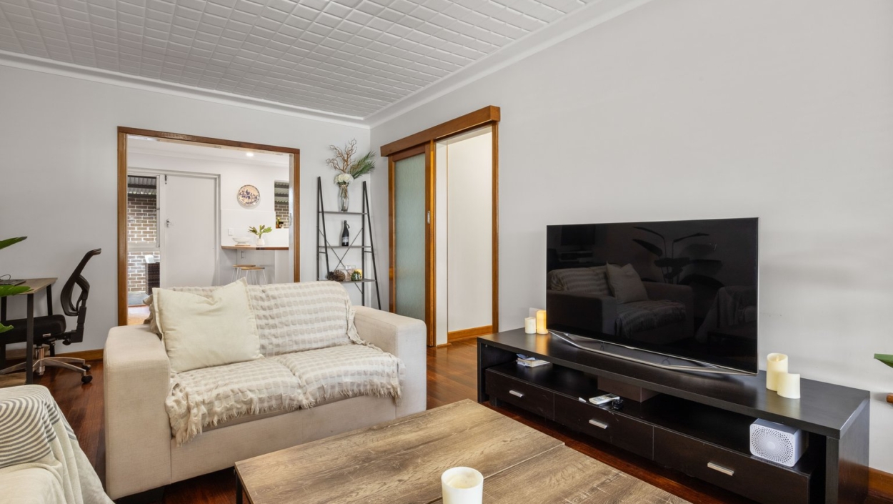 Centurion Real Estate - 11 Hume Road - High Wycombe