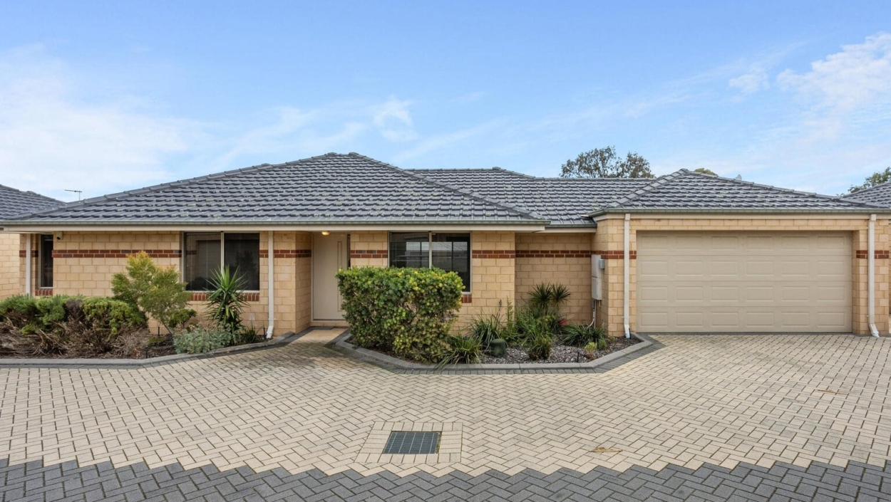 Centurion Real Estate - 456 Kalamunda Road - High Wycombe