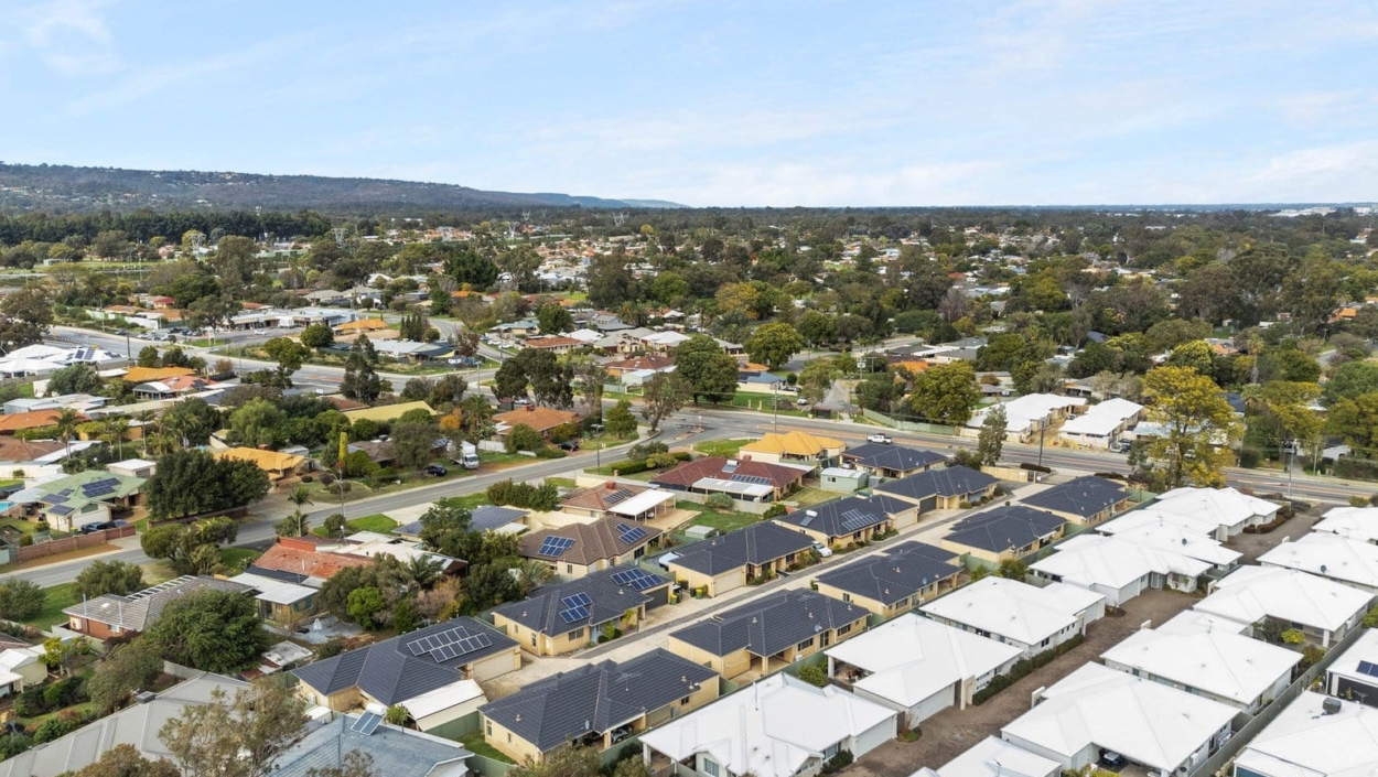 Centurion Real Estate - 456 Kalamunda Road - High Wycombe