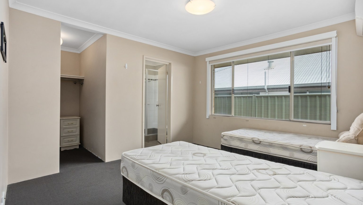 Centurion Real Estate - 456 Kalamunda Road - High Wycombe