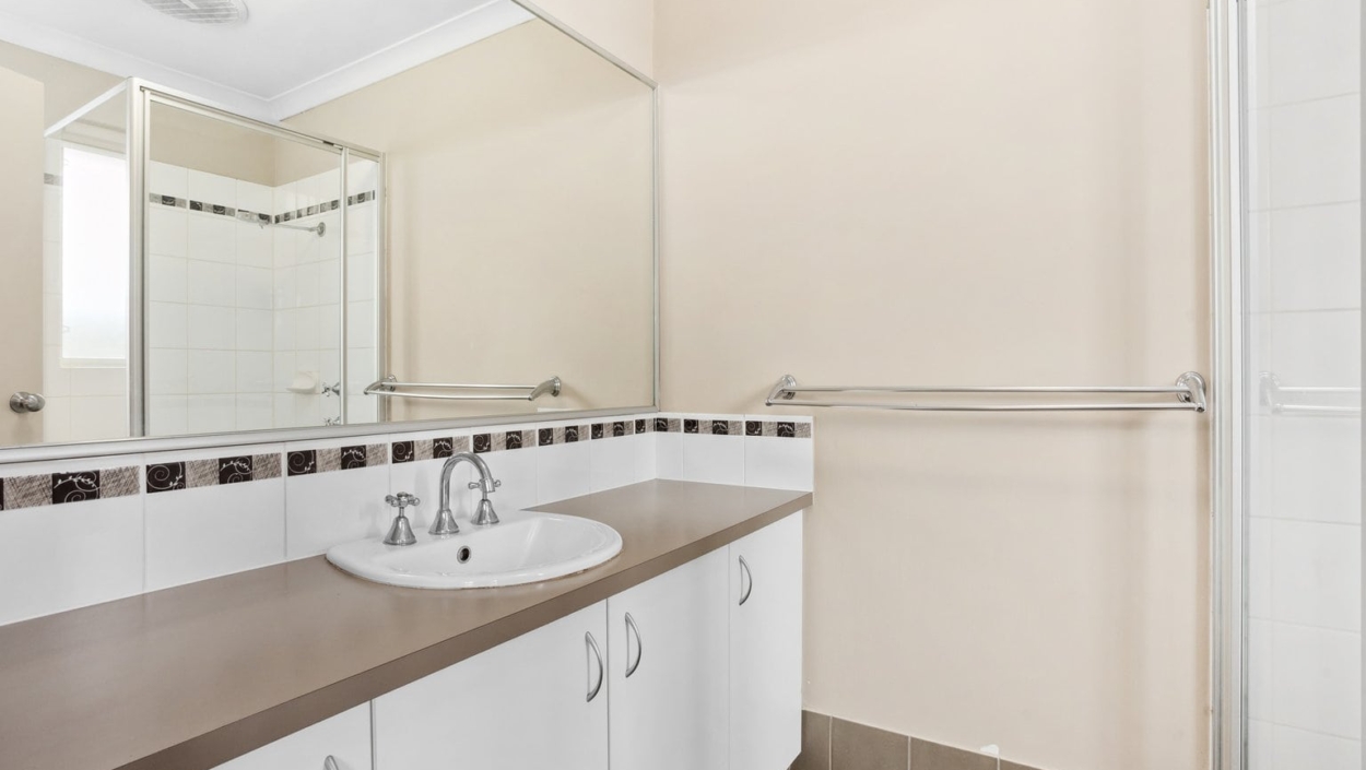 Centurion Real Estate - 456 Kalamunda Road - High Wycombe