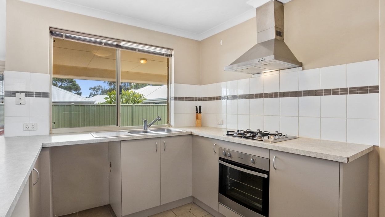 Centurion Real Estate - 456 Kalamunda Road - High Wycombe