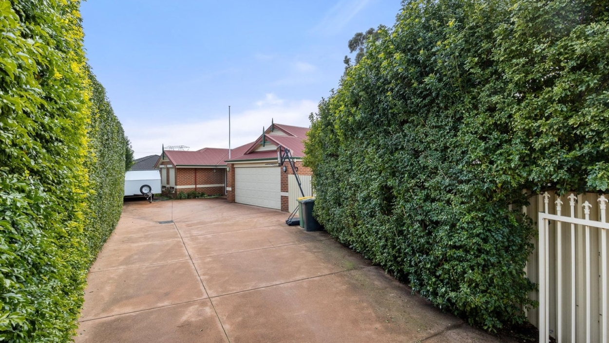 Centurion Real Estate - 5 Kumal Court - Maida Vale