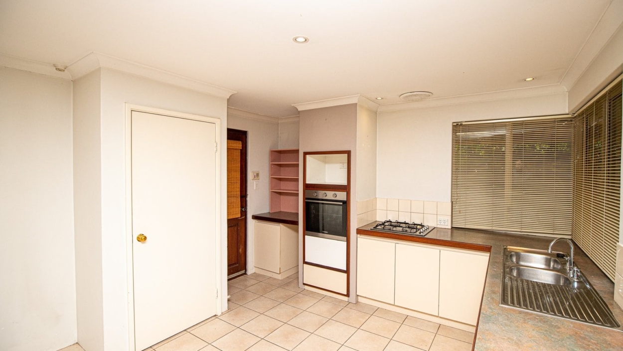 Centurion Real Estate - 53 Hardey East Road - Wattle Grove
