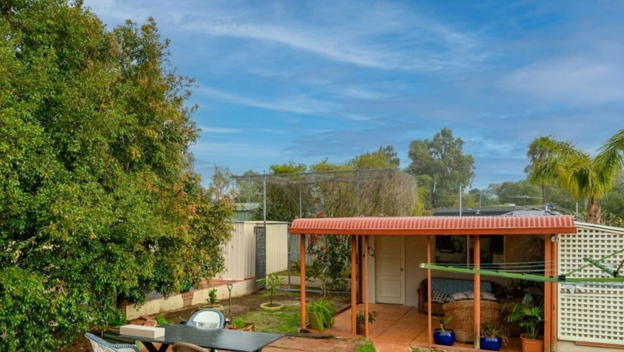 Centurion Real Estate - 10 Hume Court - Parmelia