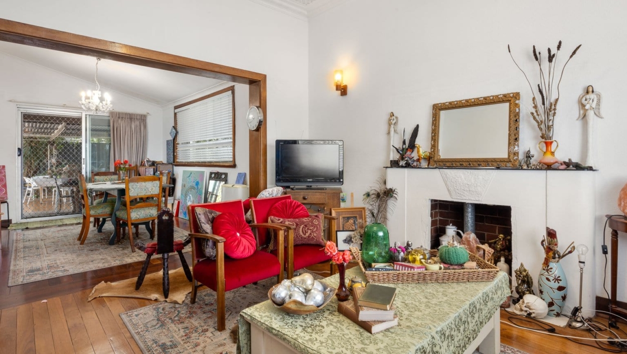 Centurion Real Estate - 33 Smiths Avenue - Redcliffe