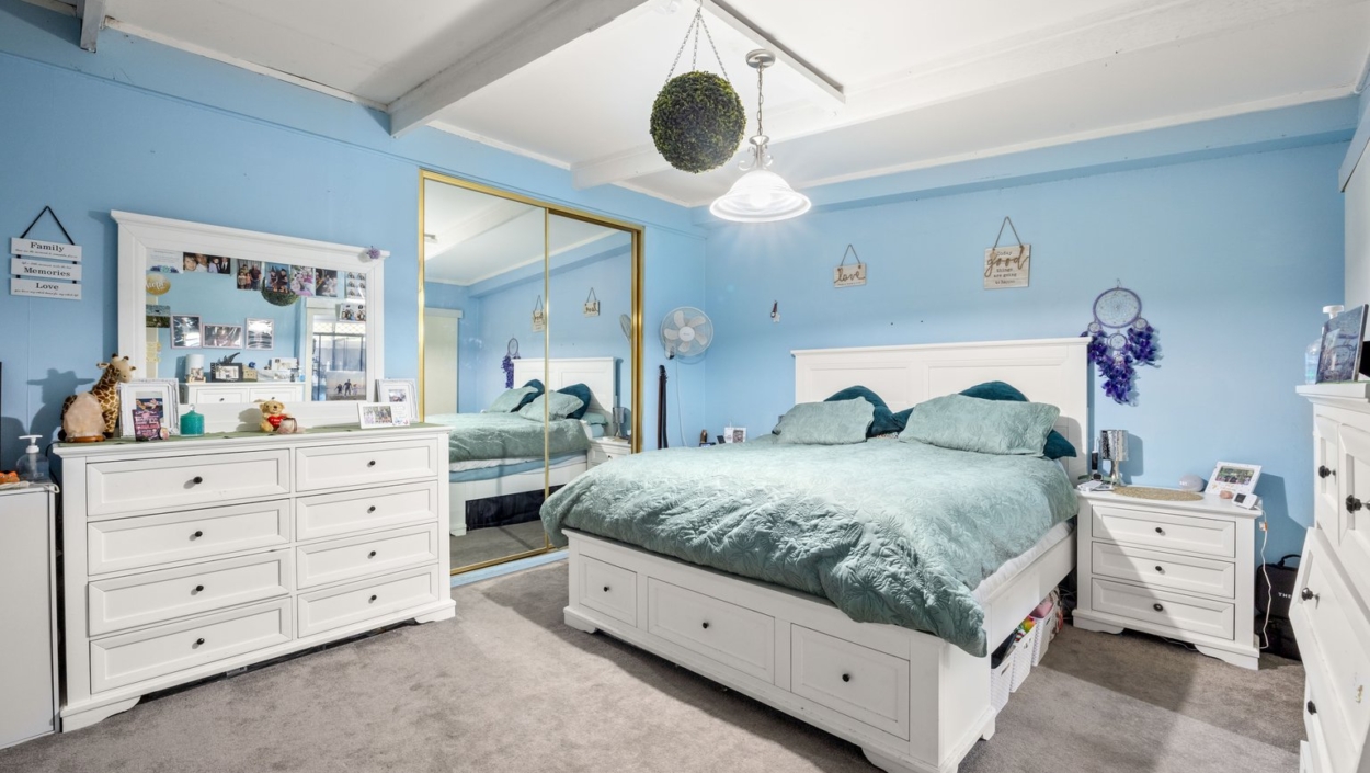 Centurion Real Estate - 9 Jeanhulley Road - High Wycombe