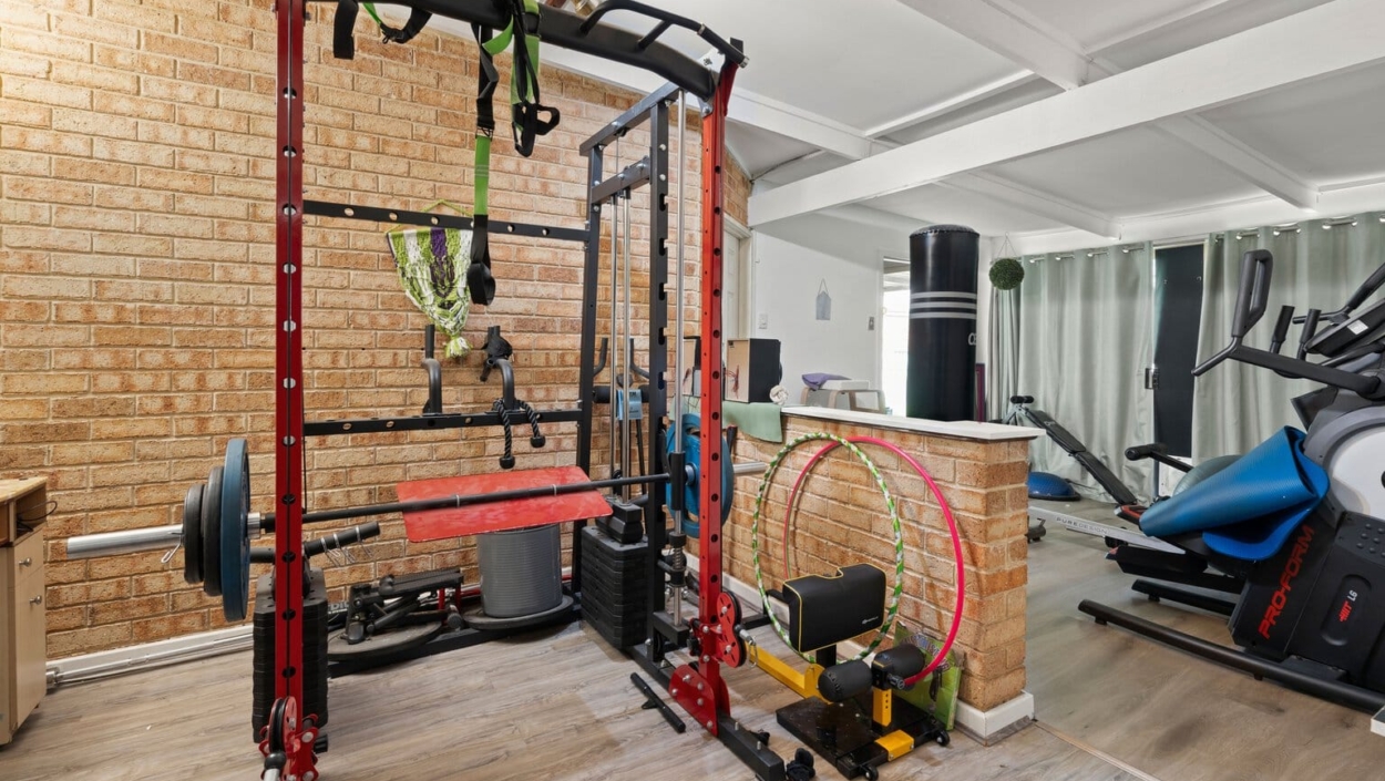 Centurion Real Estate - 9 Jeanhulley Road - High Wycombe