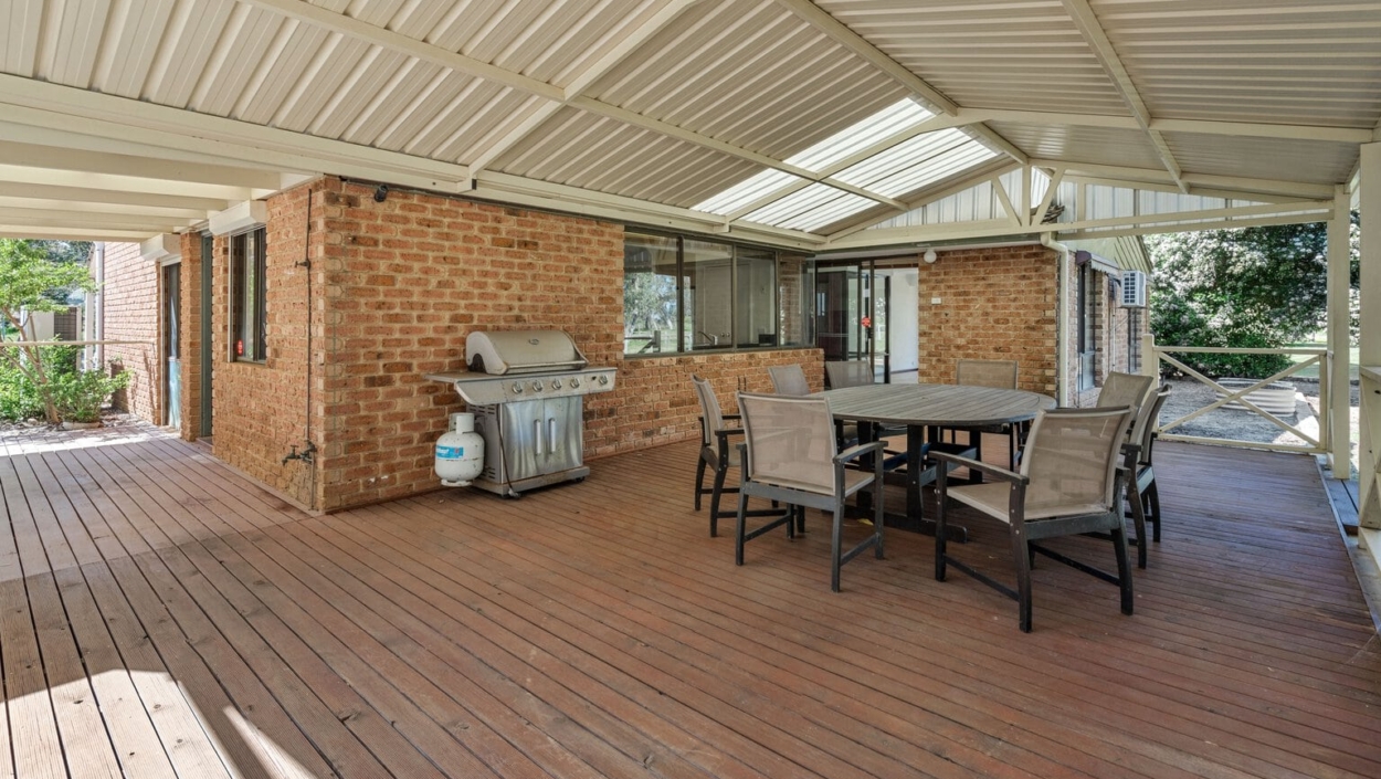 Centurion Real Estate - 204 Hawtin Road - Maida Vale