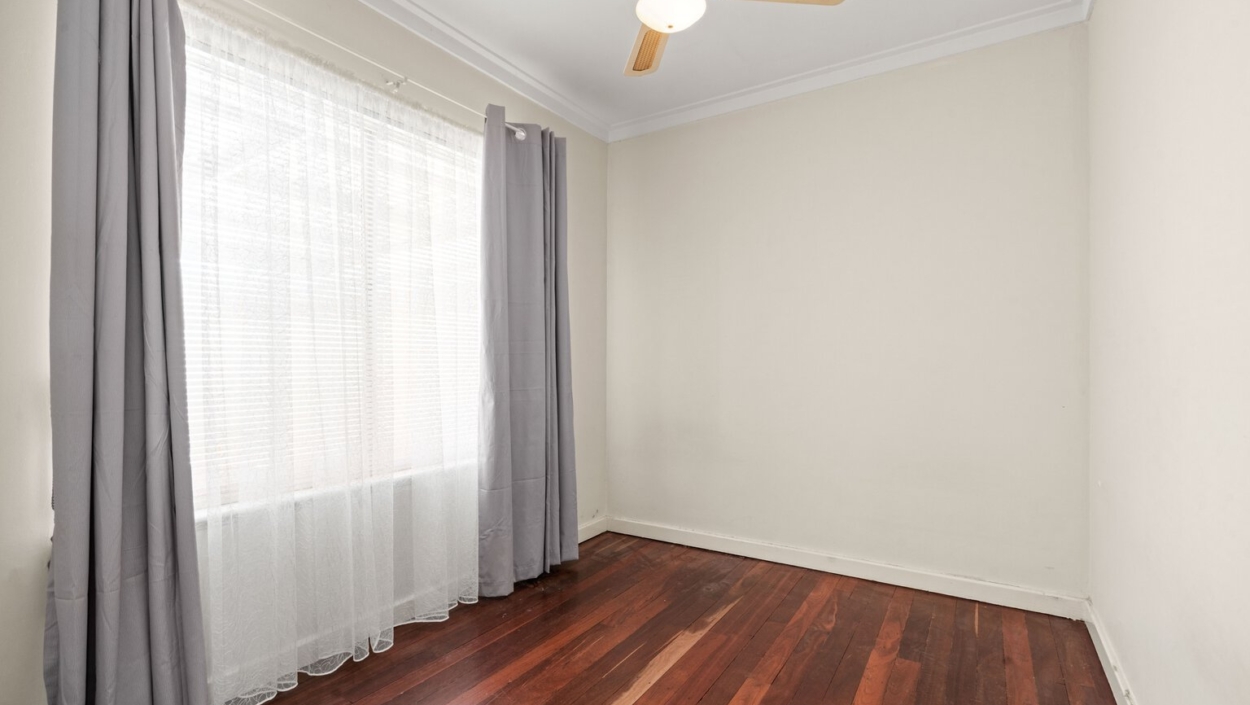 Centurion Real Estate - 43 Hamilton Road - High Wycombe