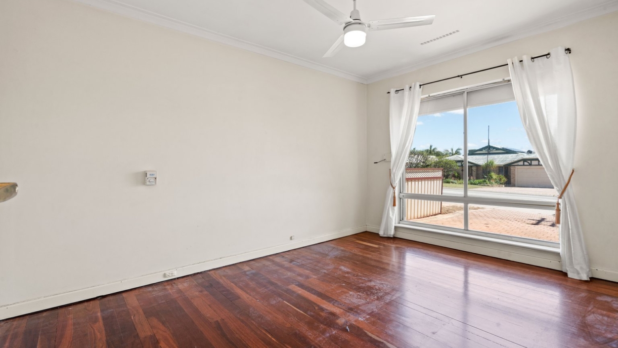 Centurion Real Estate - 43 Hamilton Road - High Wycombe