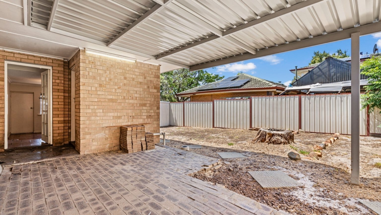 Centurion Real Estate - 43 Hamilton Road - High Wycombe