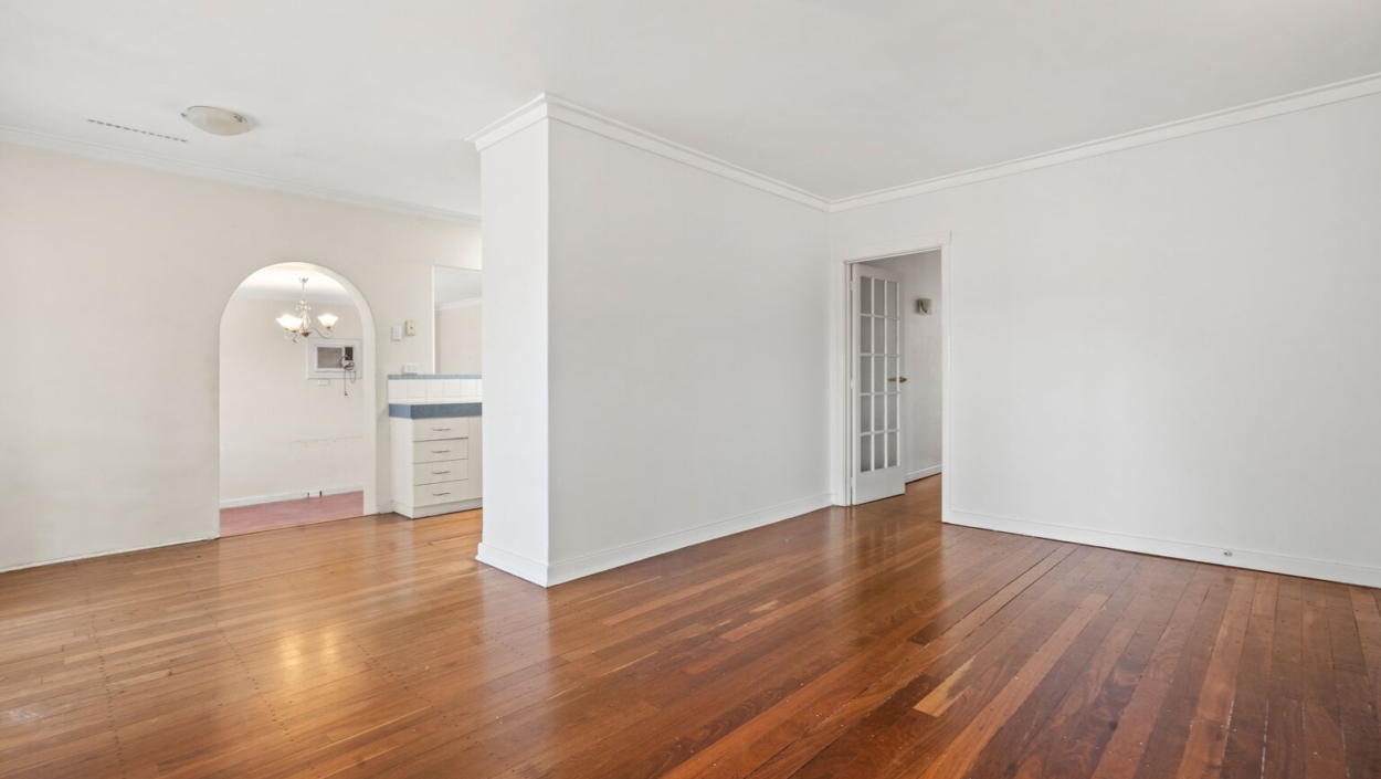 Centurion Real Estate - 43 Hamilton Road - High Wycombe