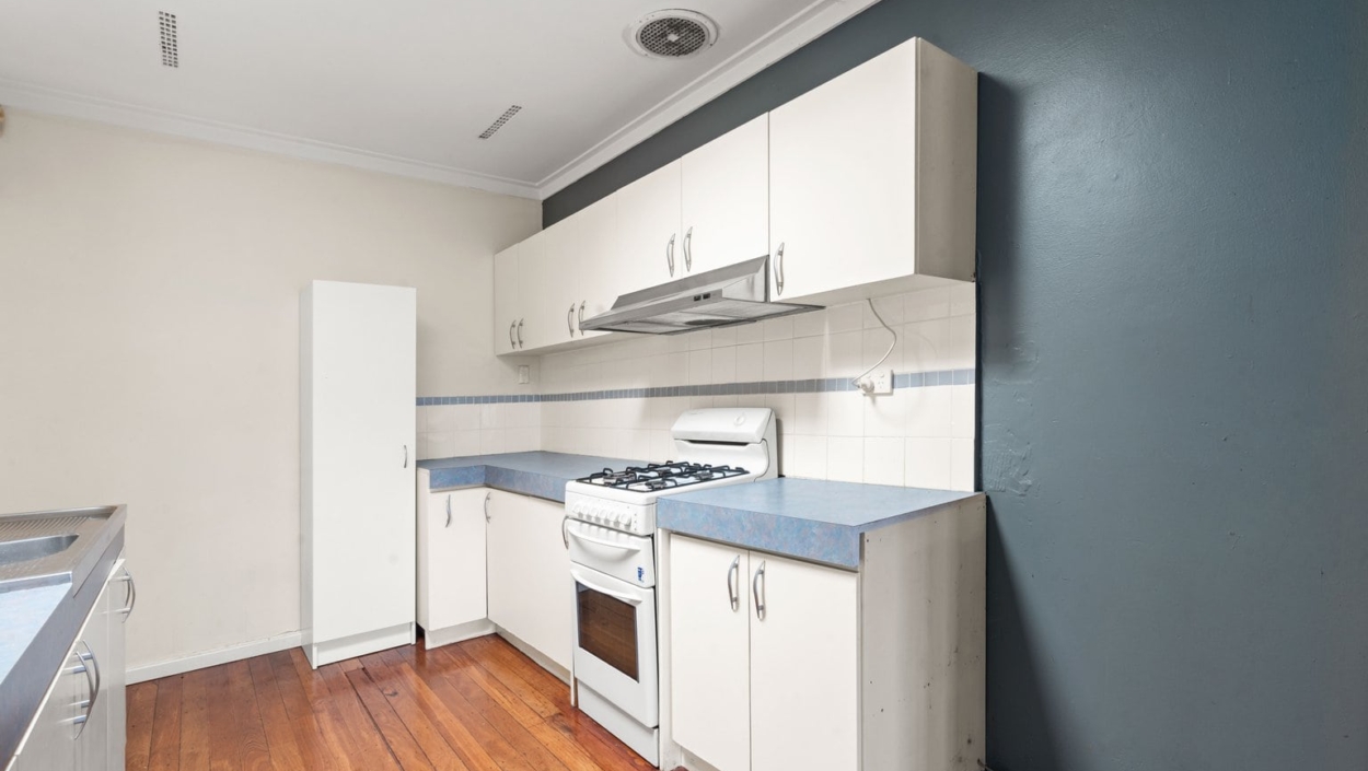 Centurion Real Estate - 43 Hamilton Road - High Wycombe