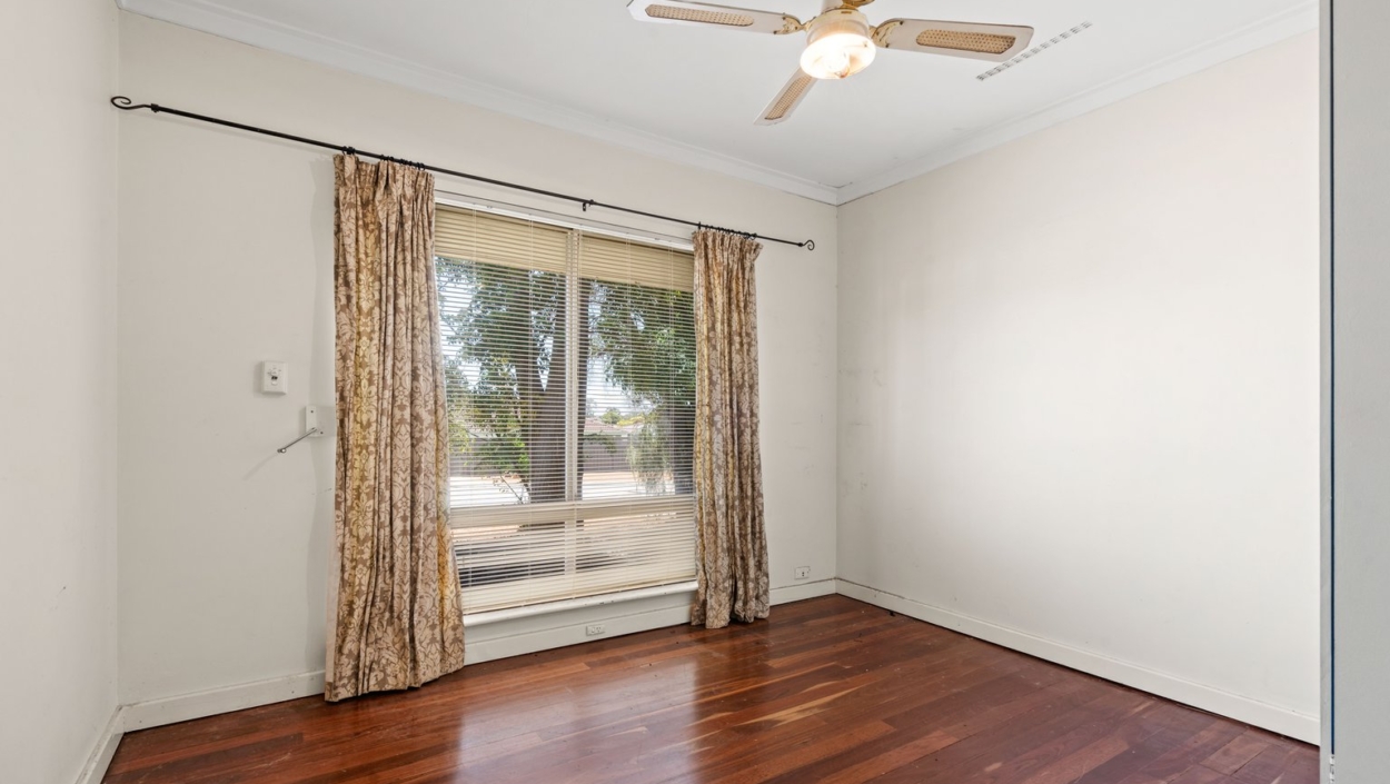 Centurion Real Estate - 43 Hamilton Road - High Wycombe