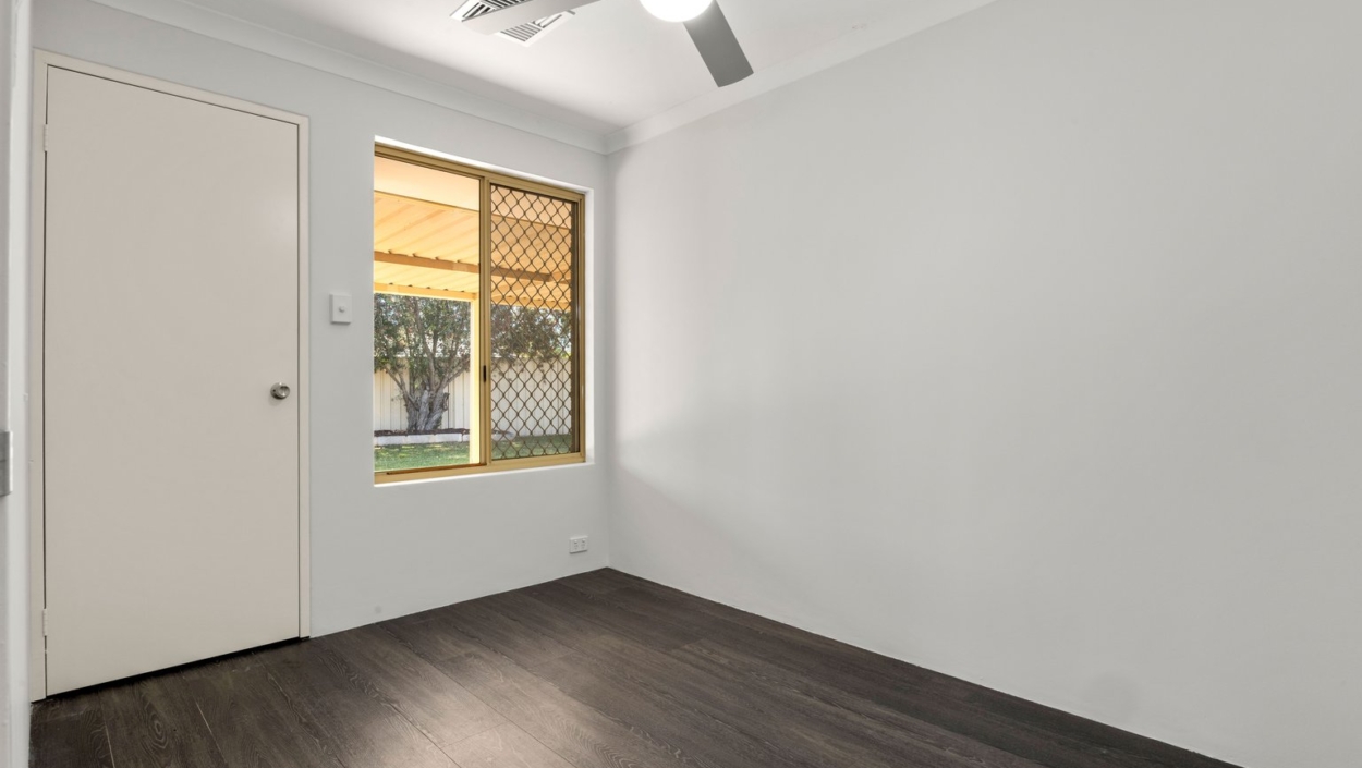 Centurion Real Estate - 4 Birrine Gardens - High Wycombe