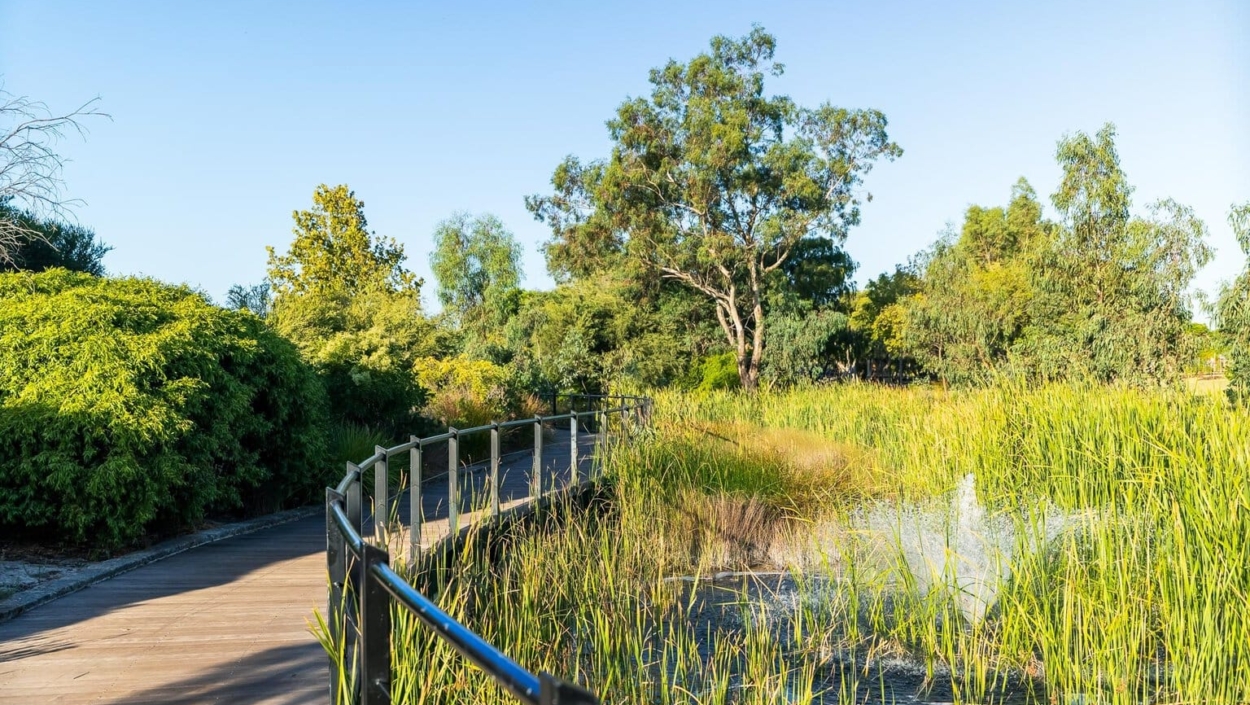 Centurion Real Estate - 15 Larwood Crescent - HIGH WYCOMBE