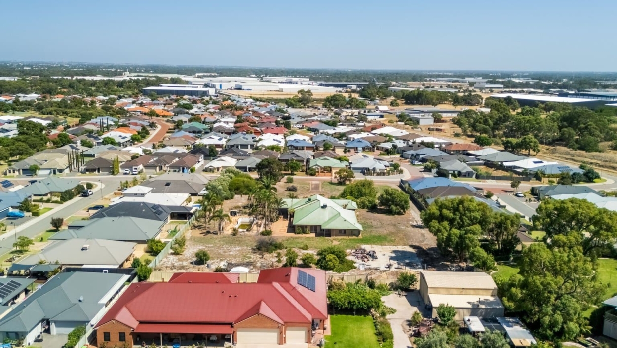 Centurion Real Estate - 15 Larwood Crescent - HIGH WYCOMBE