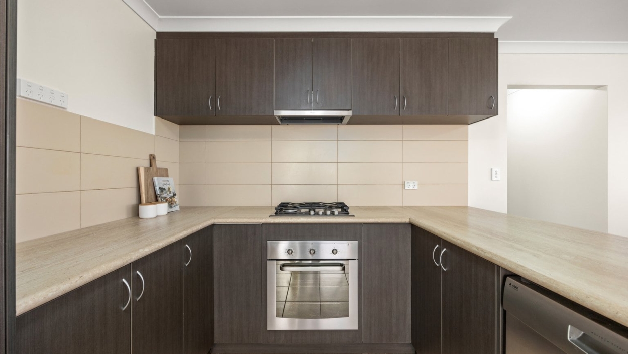 Centurion Real Estate - 24 Larwood Crescent - High Wycombe