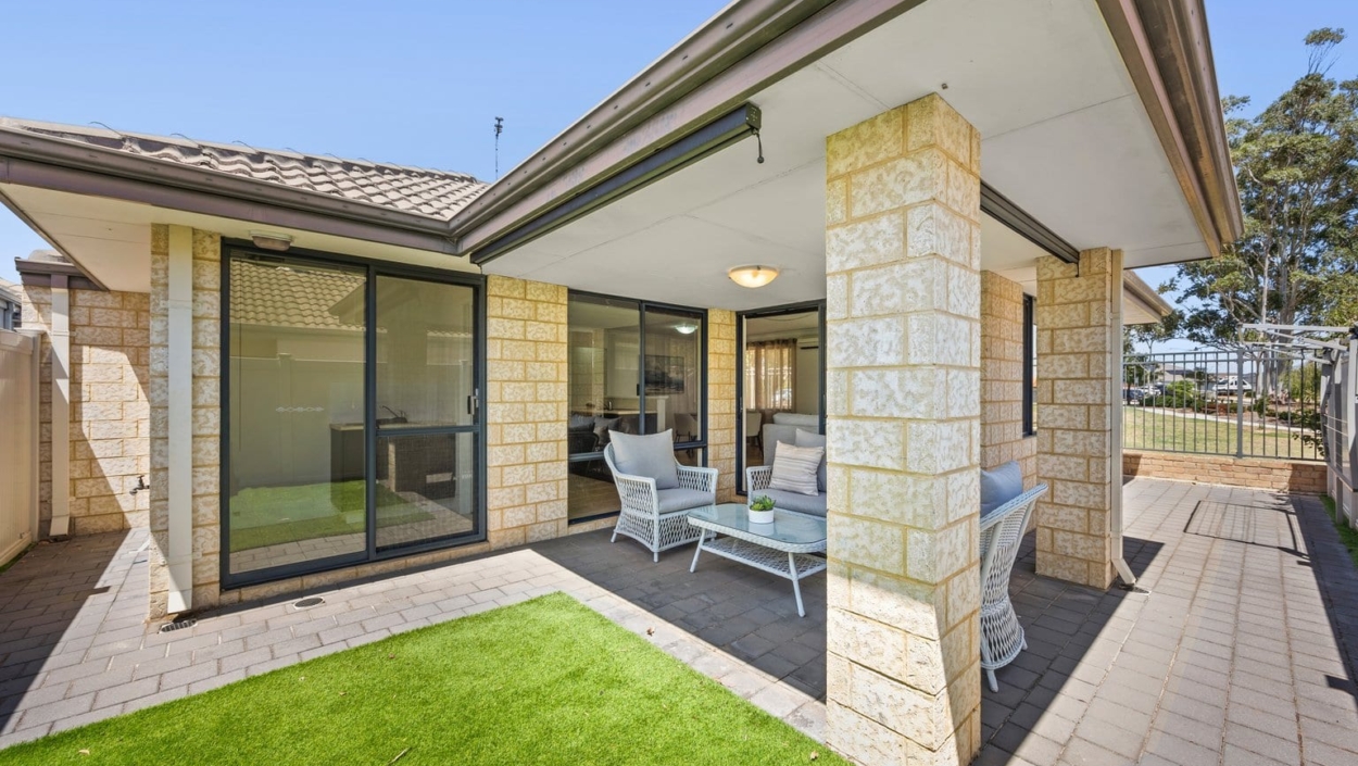 Centurion Real Estate - 24 Larwood Crescent - High Wycombe