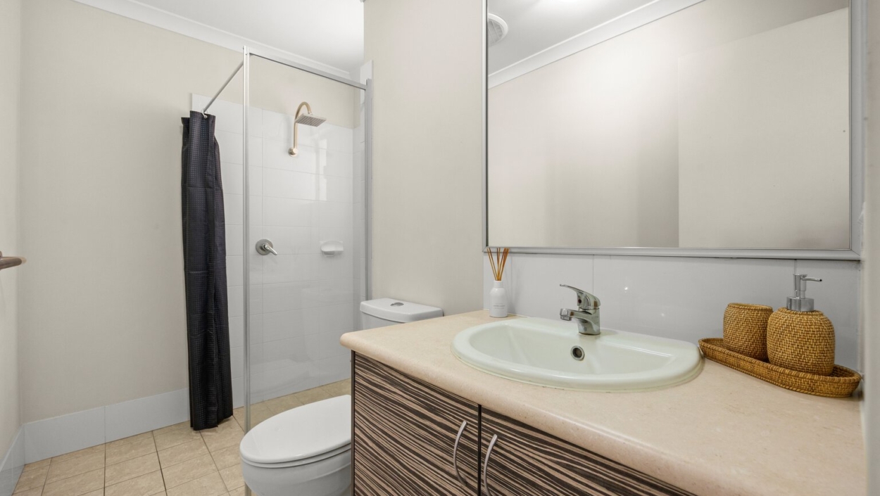 Centurion Real Estate - 24 Larwood Crescent - High Wycombe