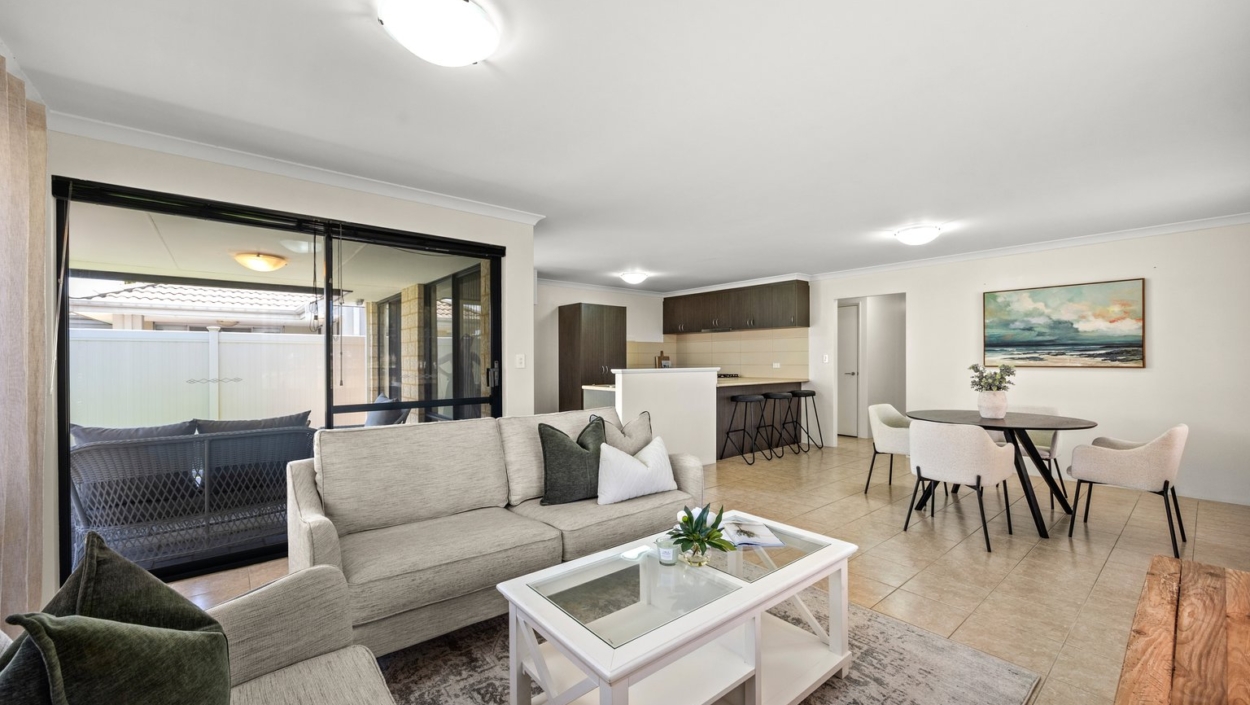 Centurion Real Estate - 24 Larwood Crescent - High Wycombe