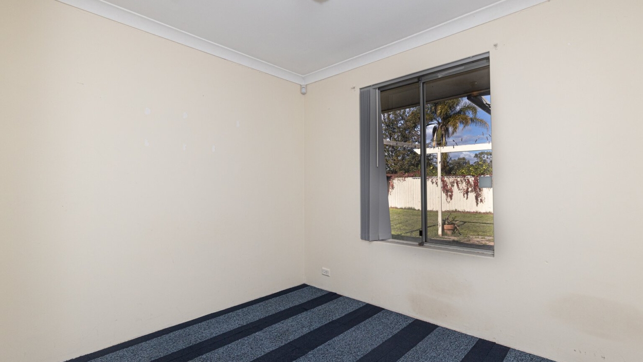 Centurion Real Estate - 64 Durrant Way - High Wycombe