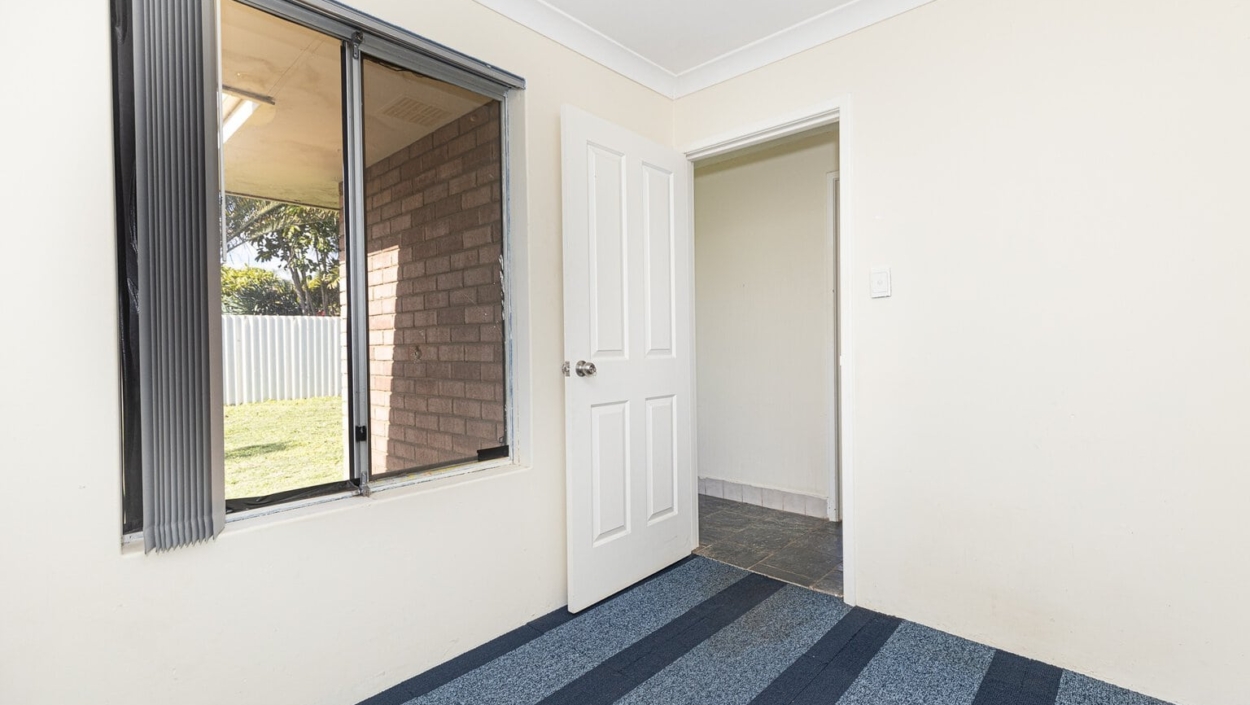 Centurion Real Estate - 64 Durrant Way - High Wycombe