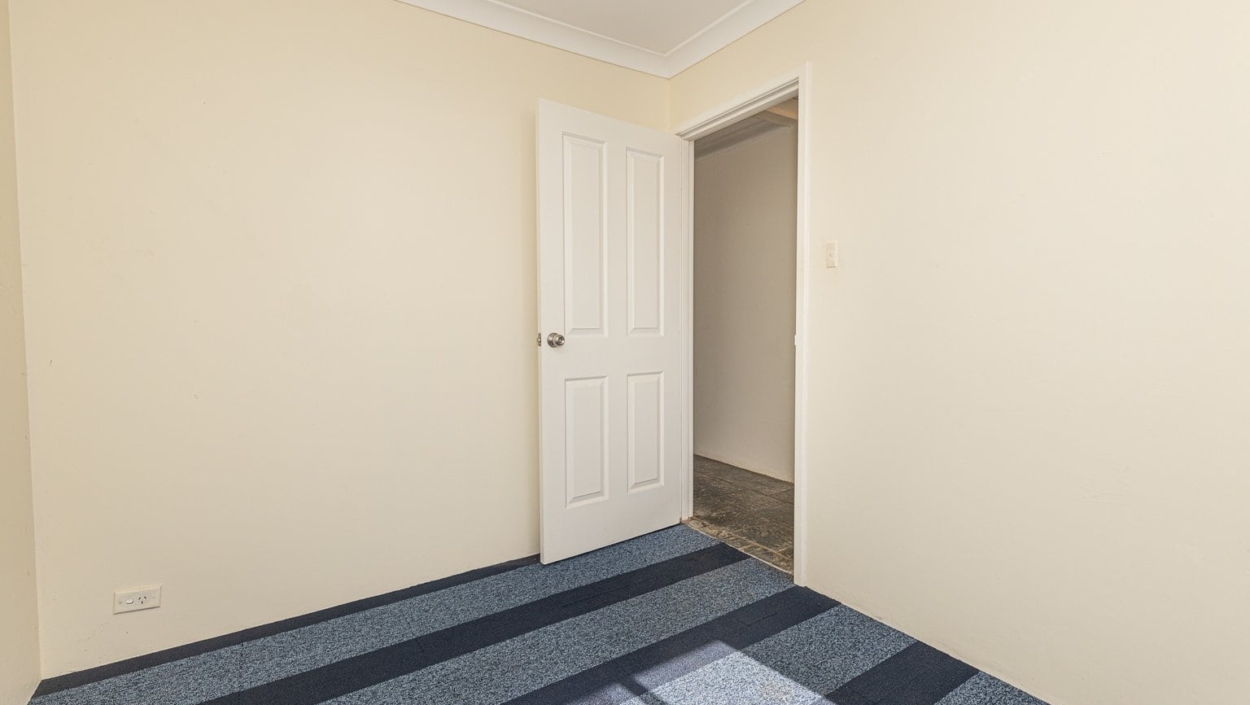 Centurion Real Estate - 64 Durrant Way - High Wycombe