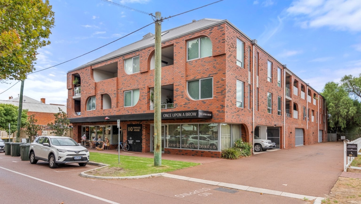 Centurion Real Estate - 110 Terrace Road - Guildford