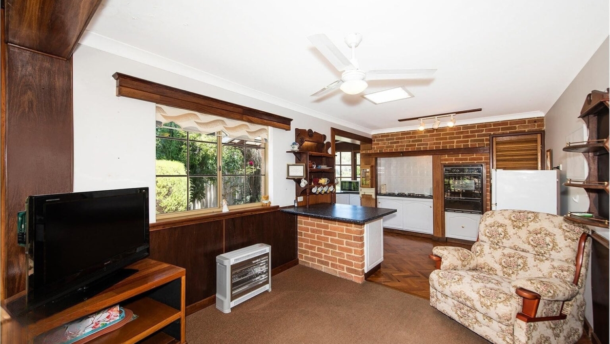 Centurion Real Estate - 5 White Road - Kalamunda