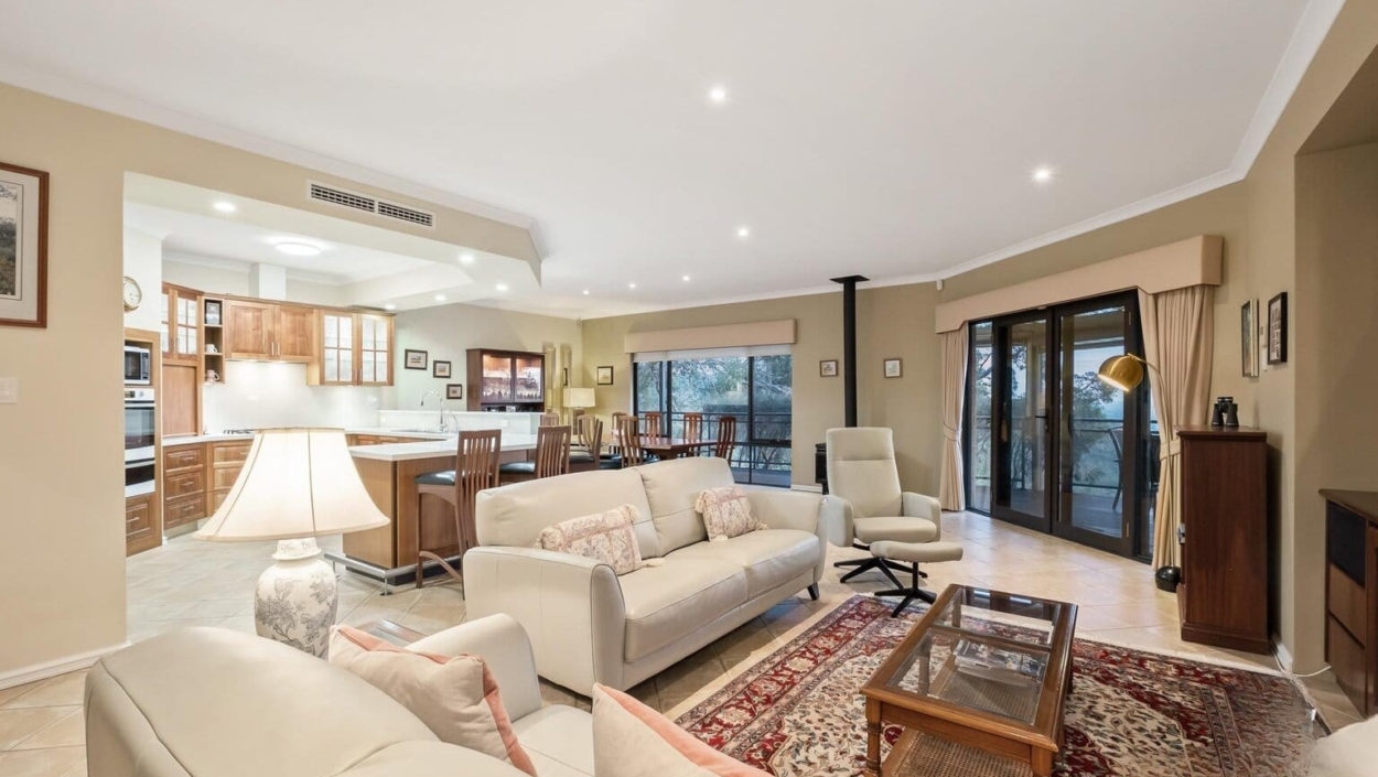Centurion Real Estate - 67 Graham Road - Gooseberry Hill