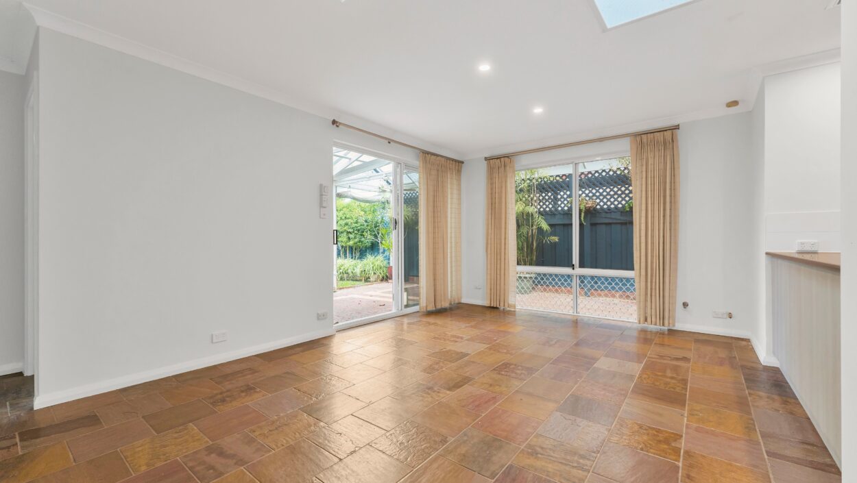 Centurion Real Estate - 110 Tibradden Circle - Ascot