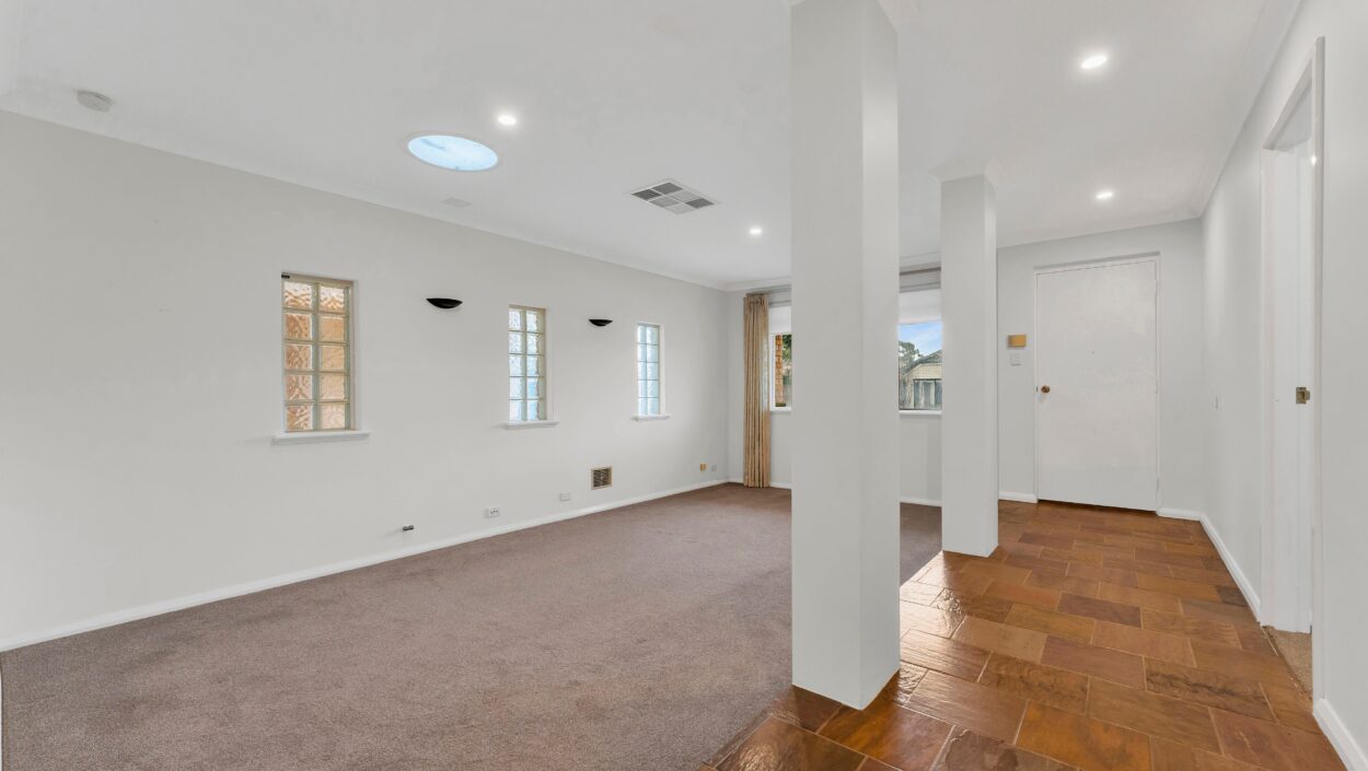 Centurion Real Estate - 110 Tibradden Circle - Ascot