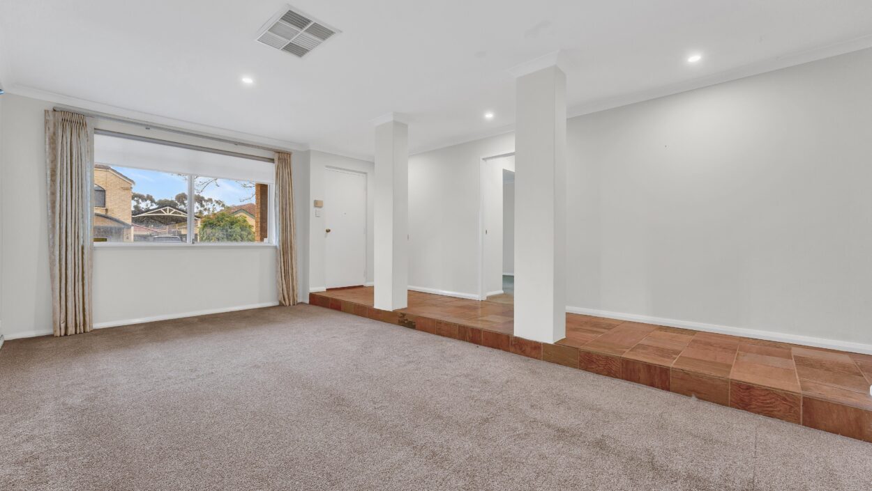 Centurion Real Estate - 110 Tibradden Circle - Ascot