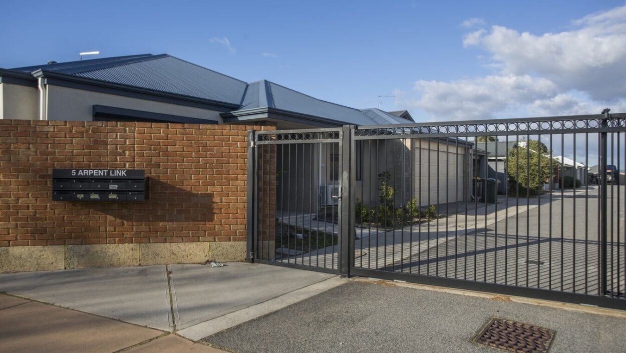 Centurion Real Estate - 5 Arpent Link - Brabham