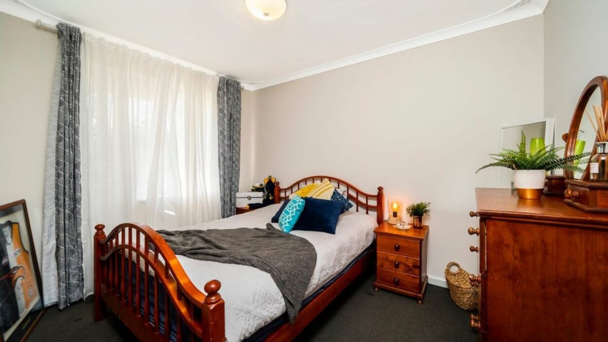 Centurion Real Estate - 3 Peter Road - High Wycombe