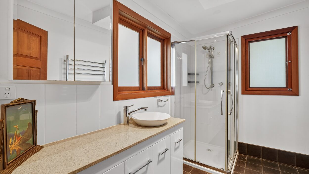 Centurion Real Estate - 16 Lascelles Parade - Gooseberry Hill