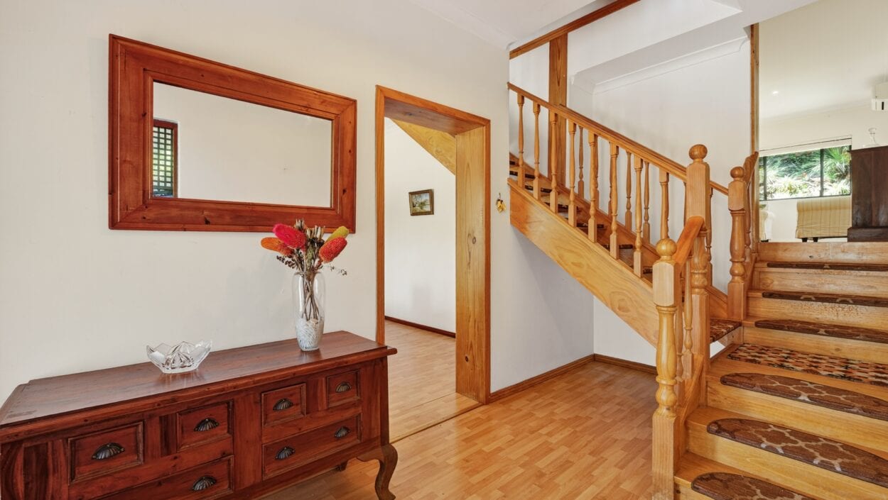 Centurion Real Estate - 16 Lascelles Parade - Gooseberry Hill